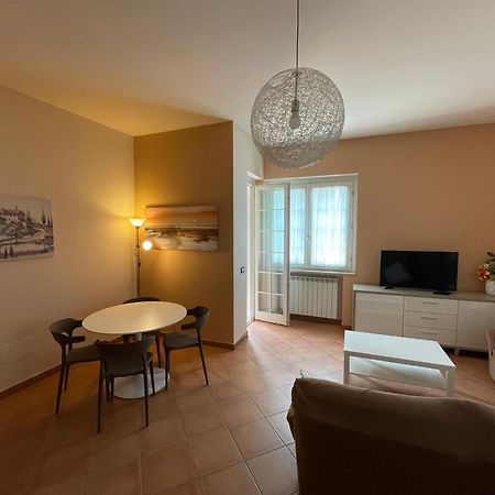 Sirmione Apartamento Exterior foto