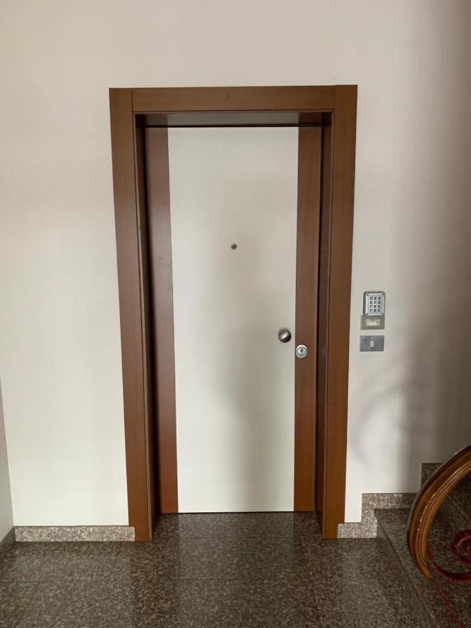 Sirmione Apartamento Exterior foto