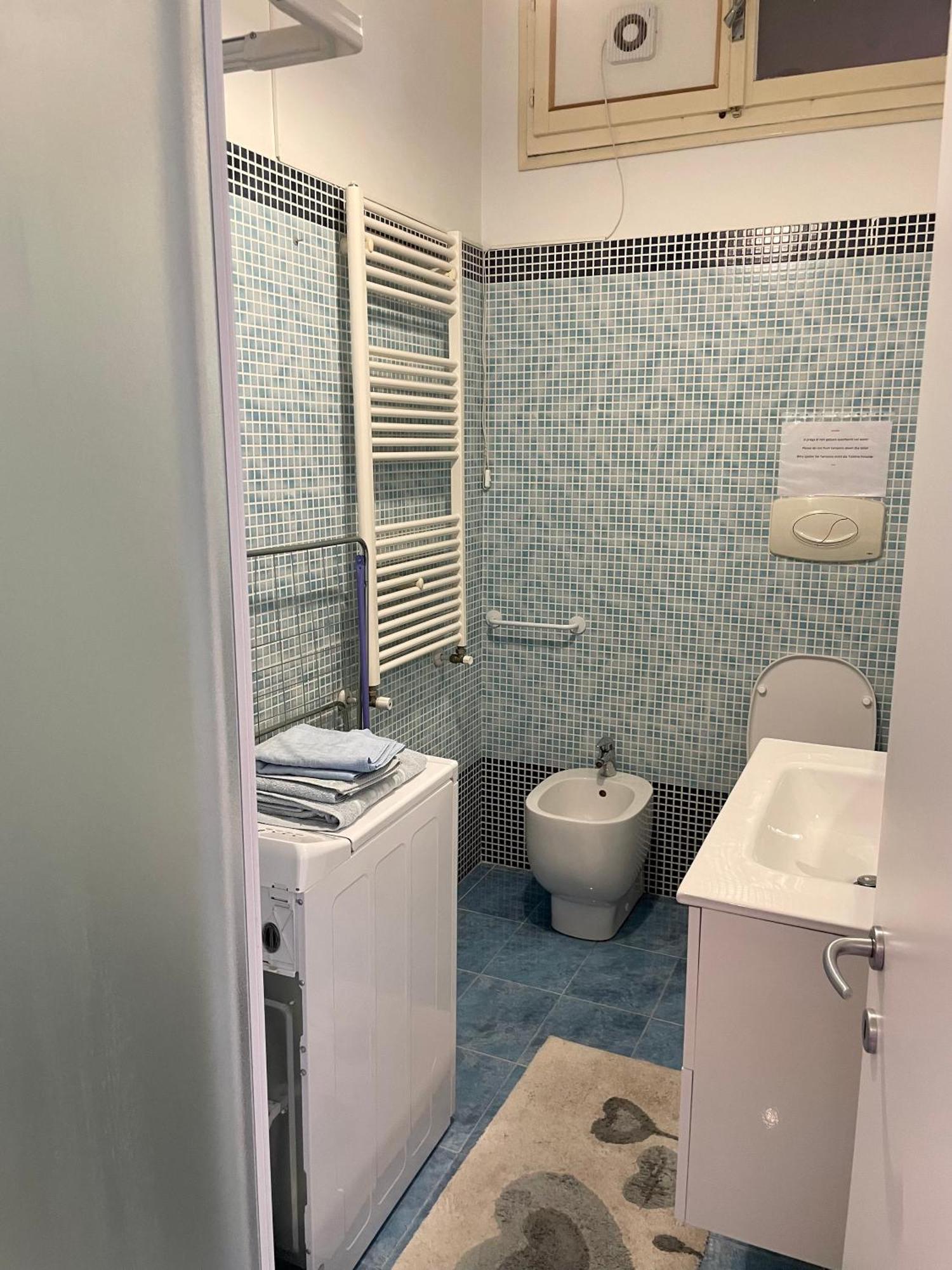 Sirmione Apartamento Exterior foto