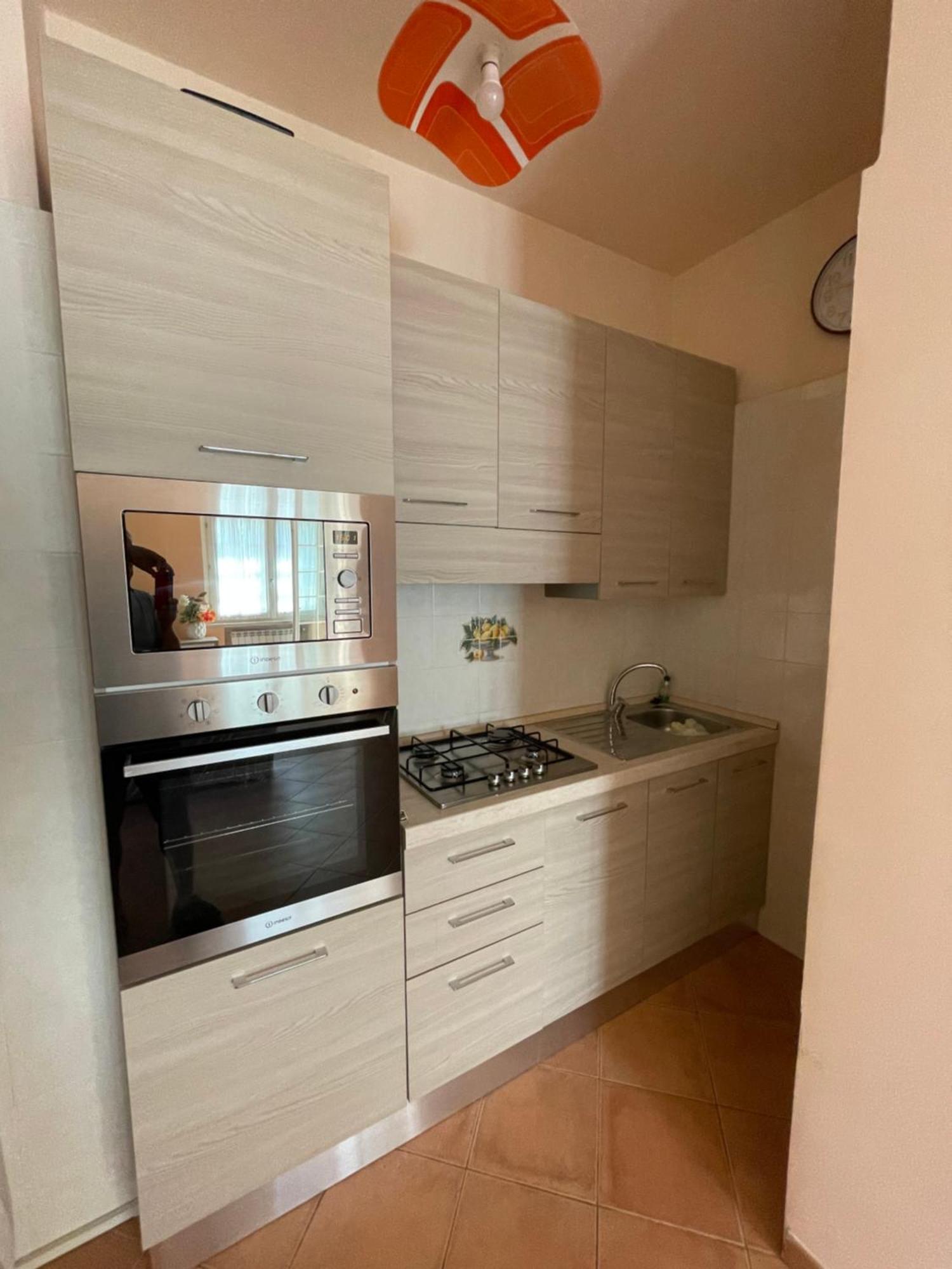 Sirmione Apartamento Exterior foto